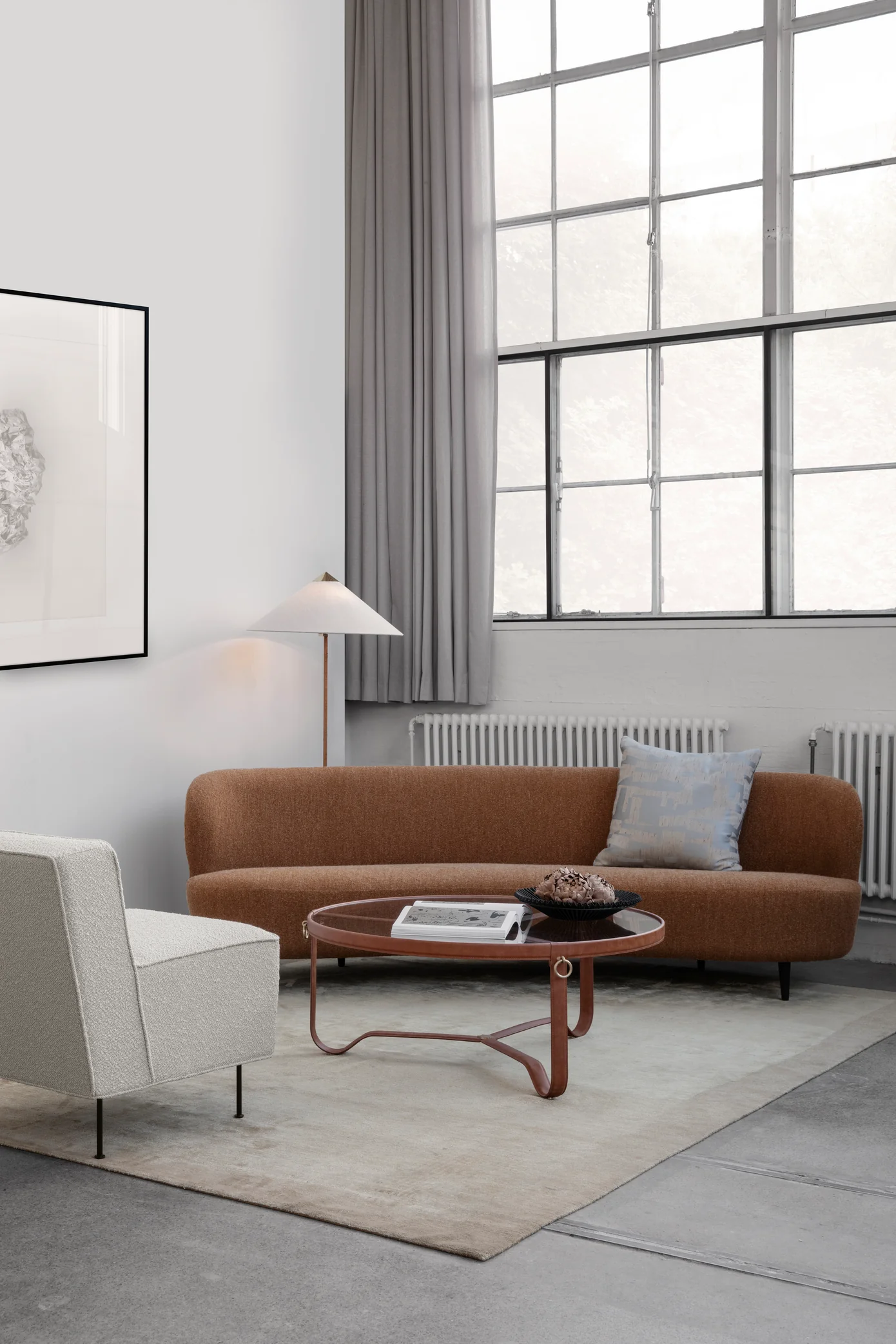 Fotel MODERN LINE tapicerowany z czarną podstawą - Image 2