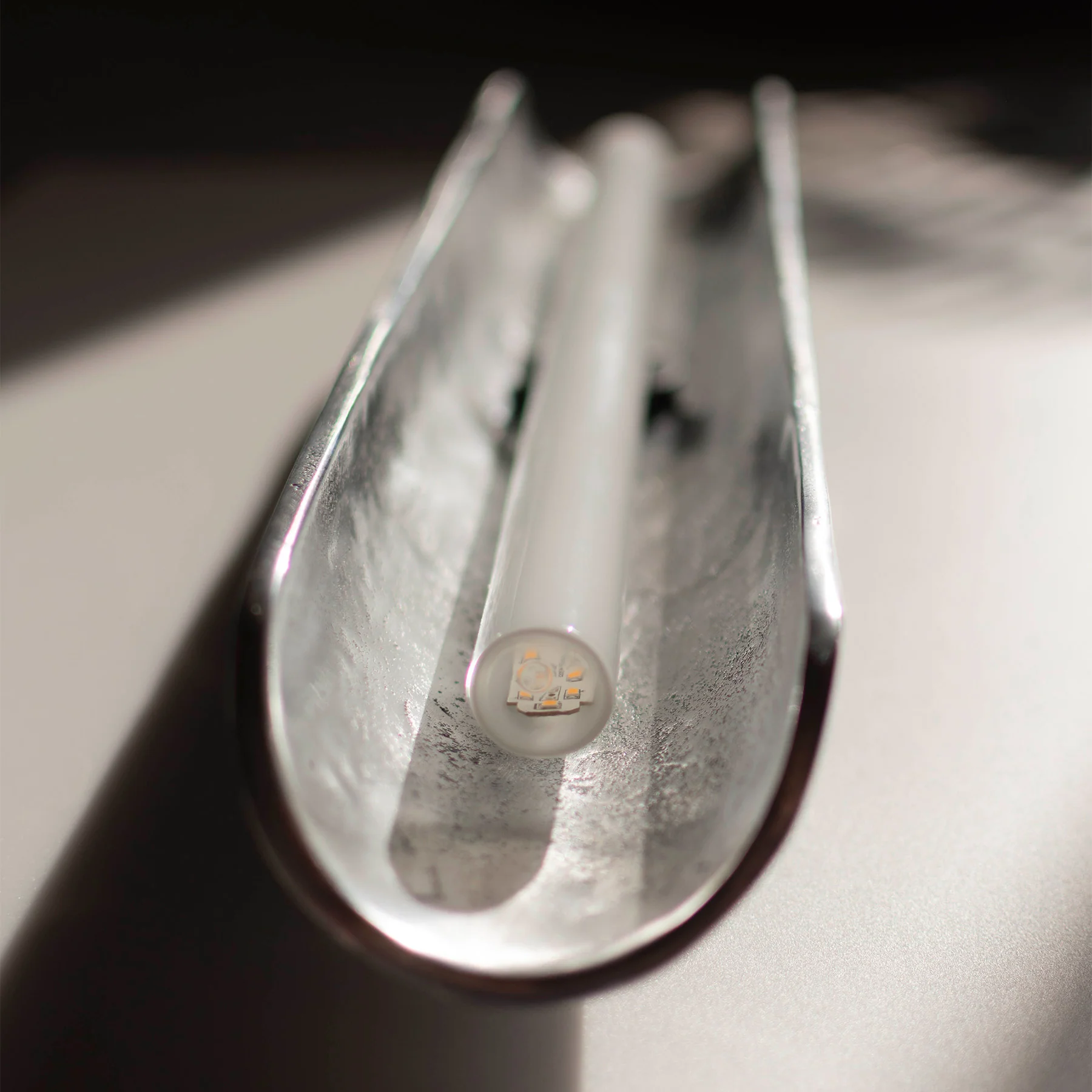 Kinkiet podłużny NURT aluminium - Image 10