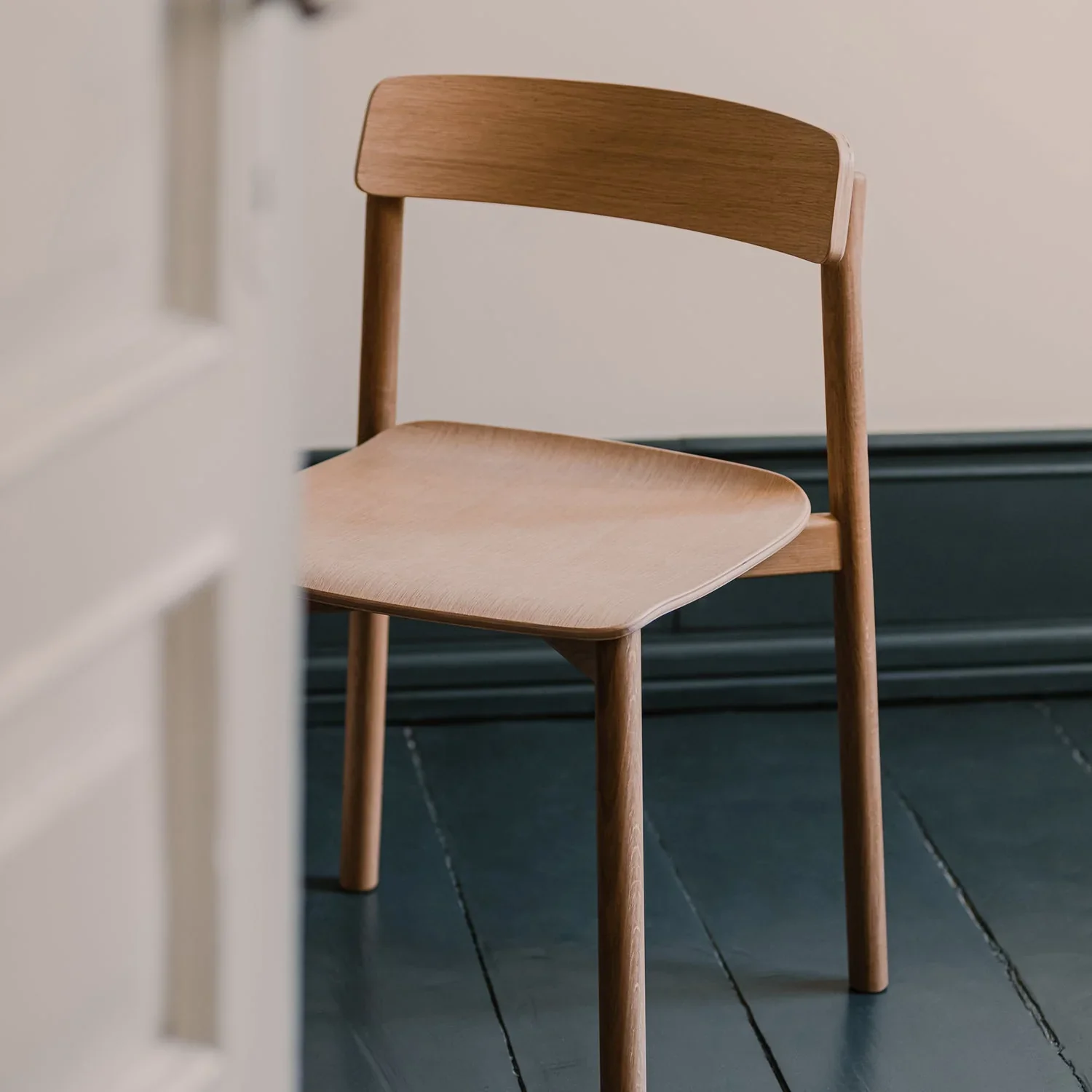 Krzesło ARCHE czarne drewno dębowe - Image 10