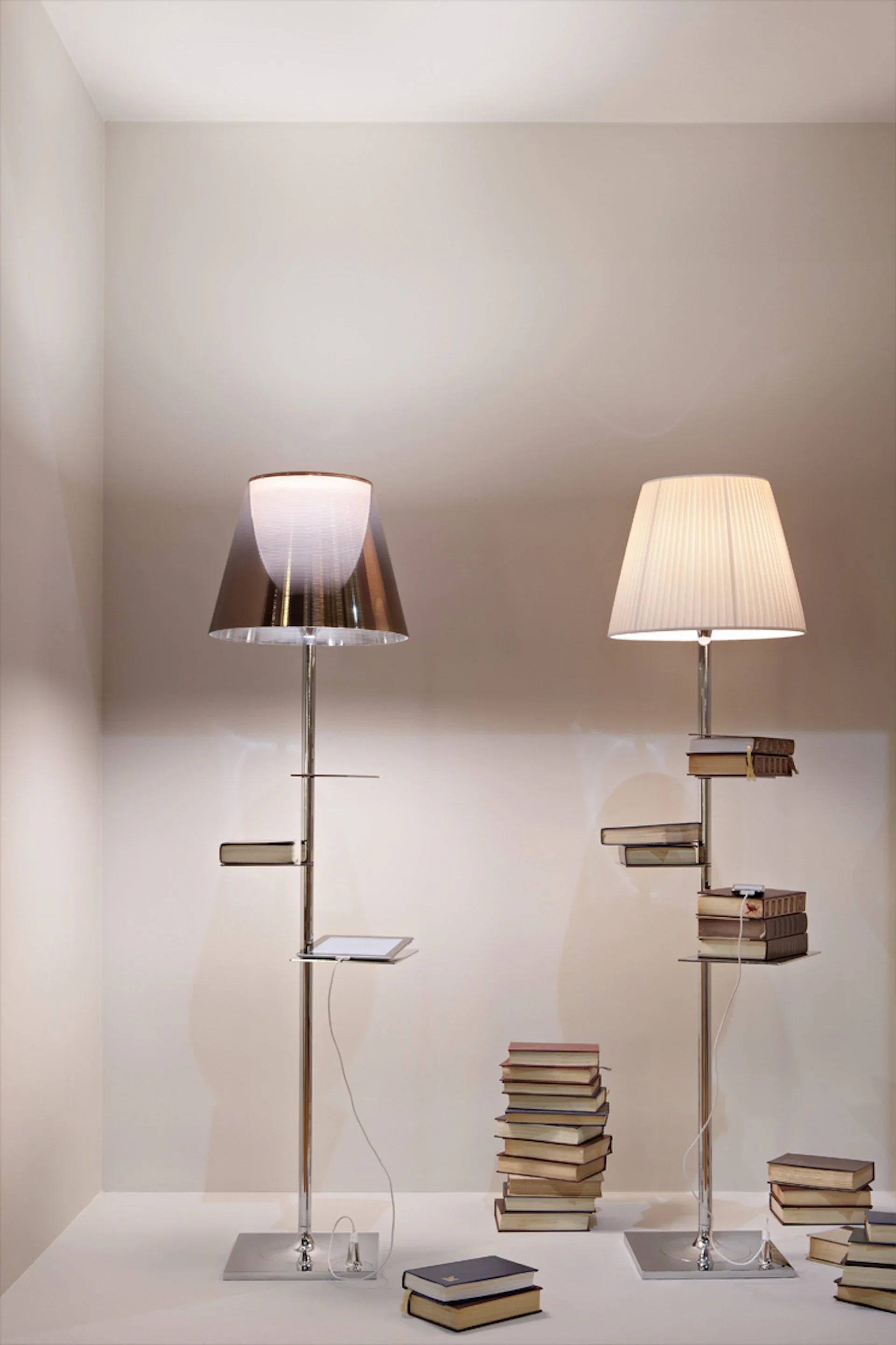 Lampa podłogowa BIBLIOTHEQUE NATIONALE srebrny z materiałowym abażurem - Image 3