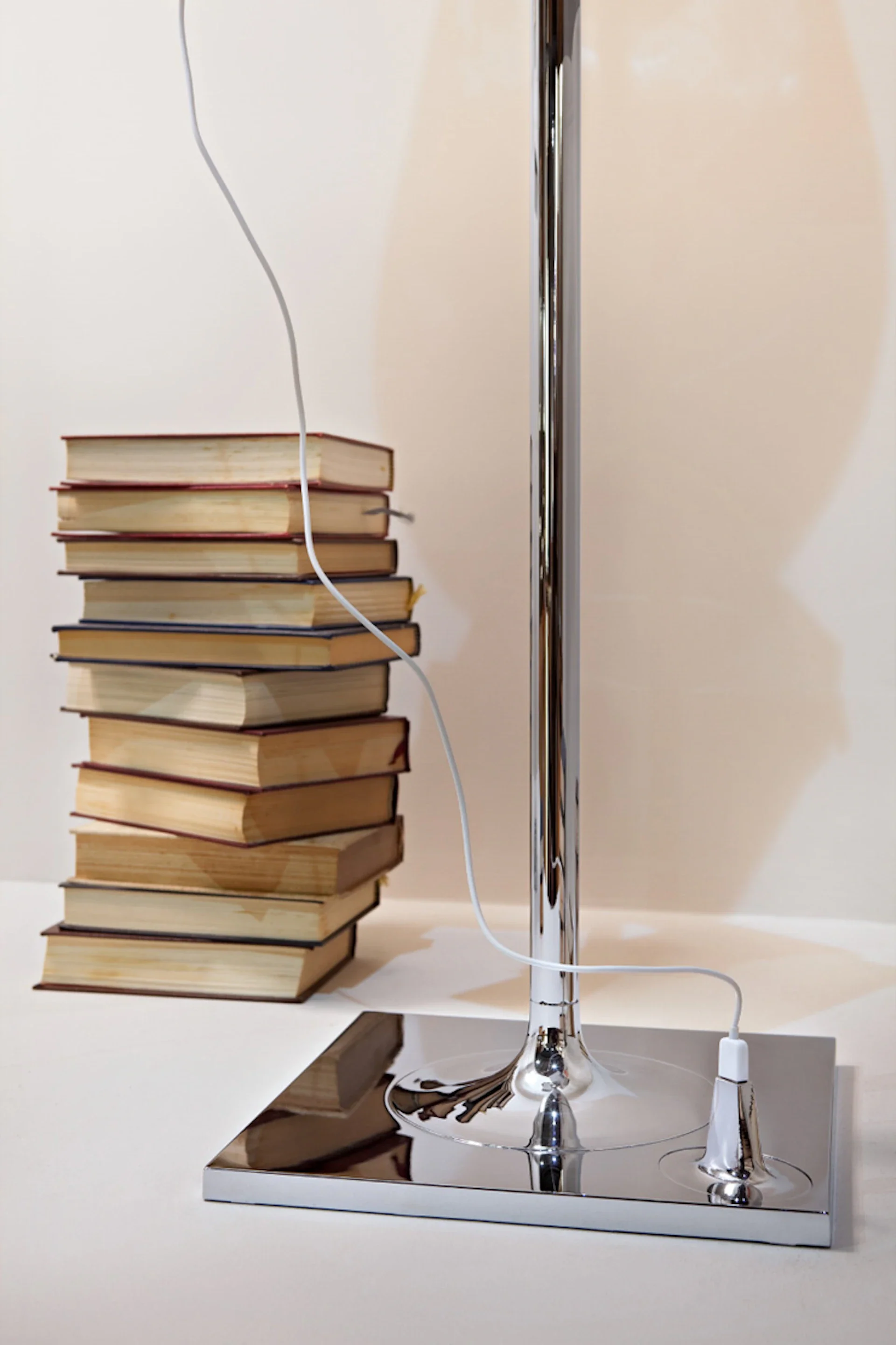 Lampa podłogowa BIBLIOTHEQUE NATIONALE srebrny z szarym abażurem - Image 3