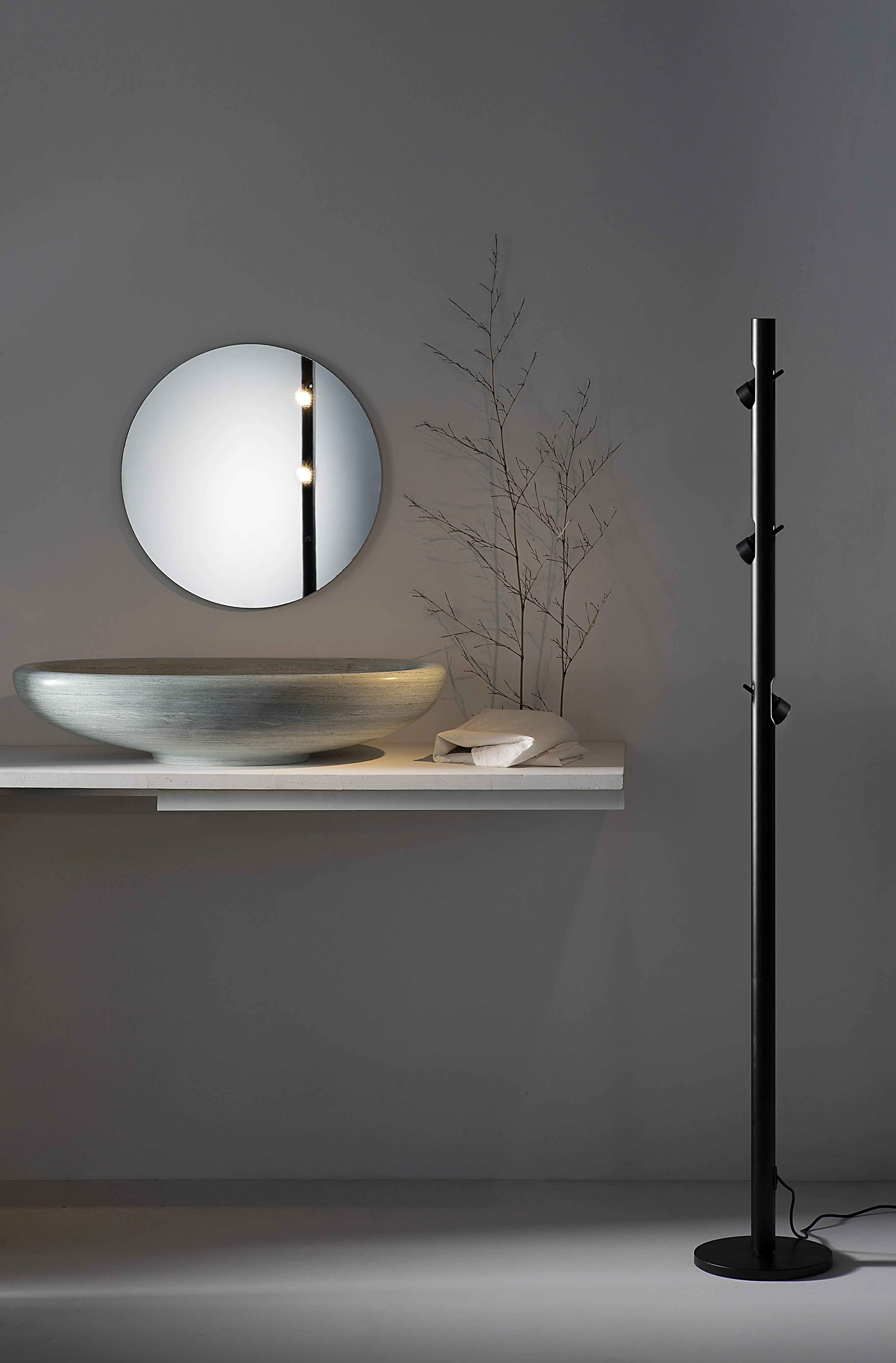 Lampa podłogowa 3-punktowa CALABRONE czarny - Image 15