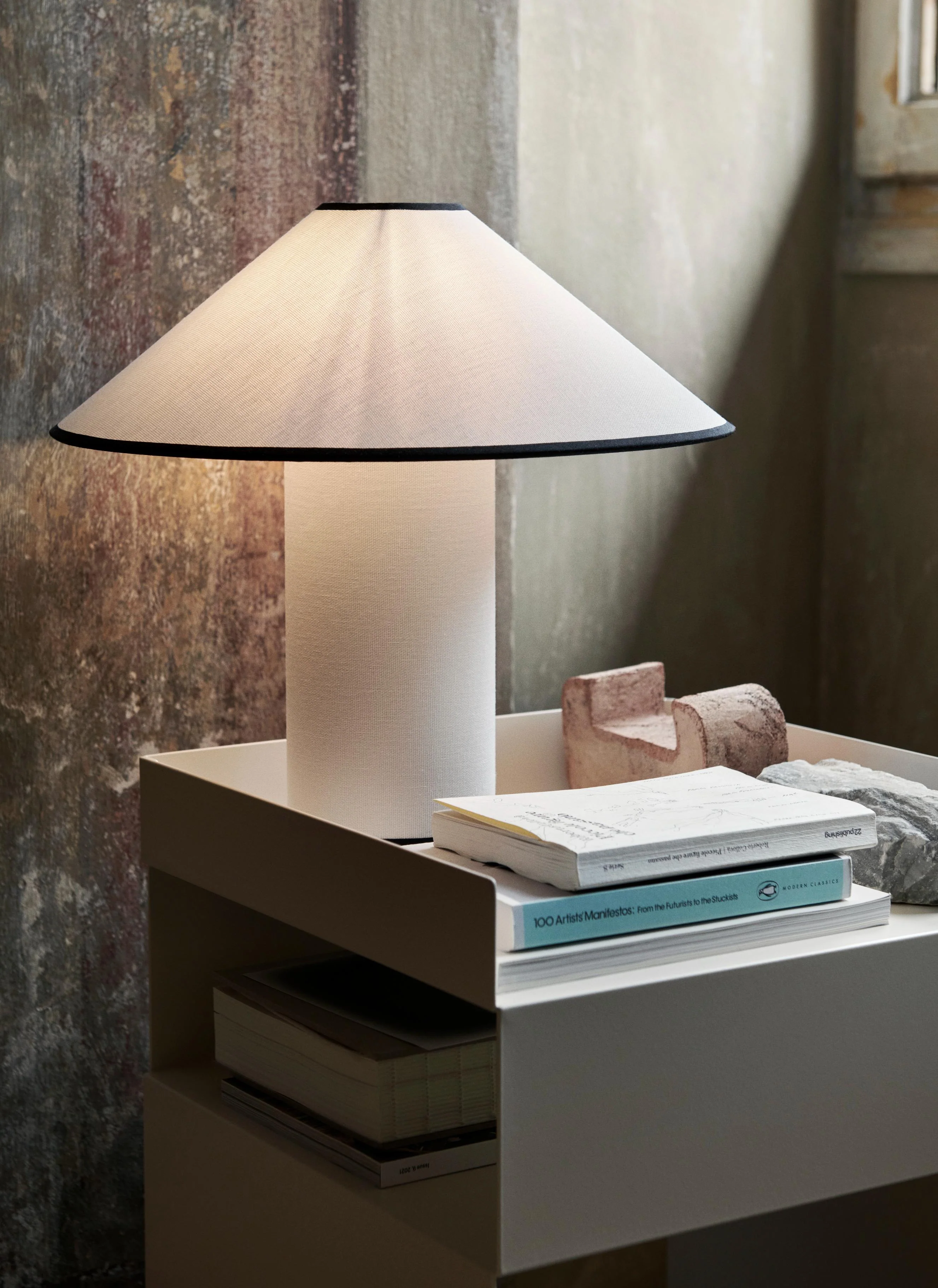 Lampa stołowa COLETTE ATD6 biały z czarnym wykończeniem - Image 2