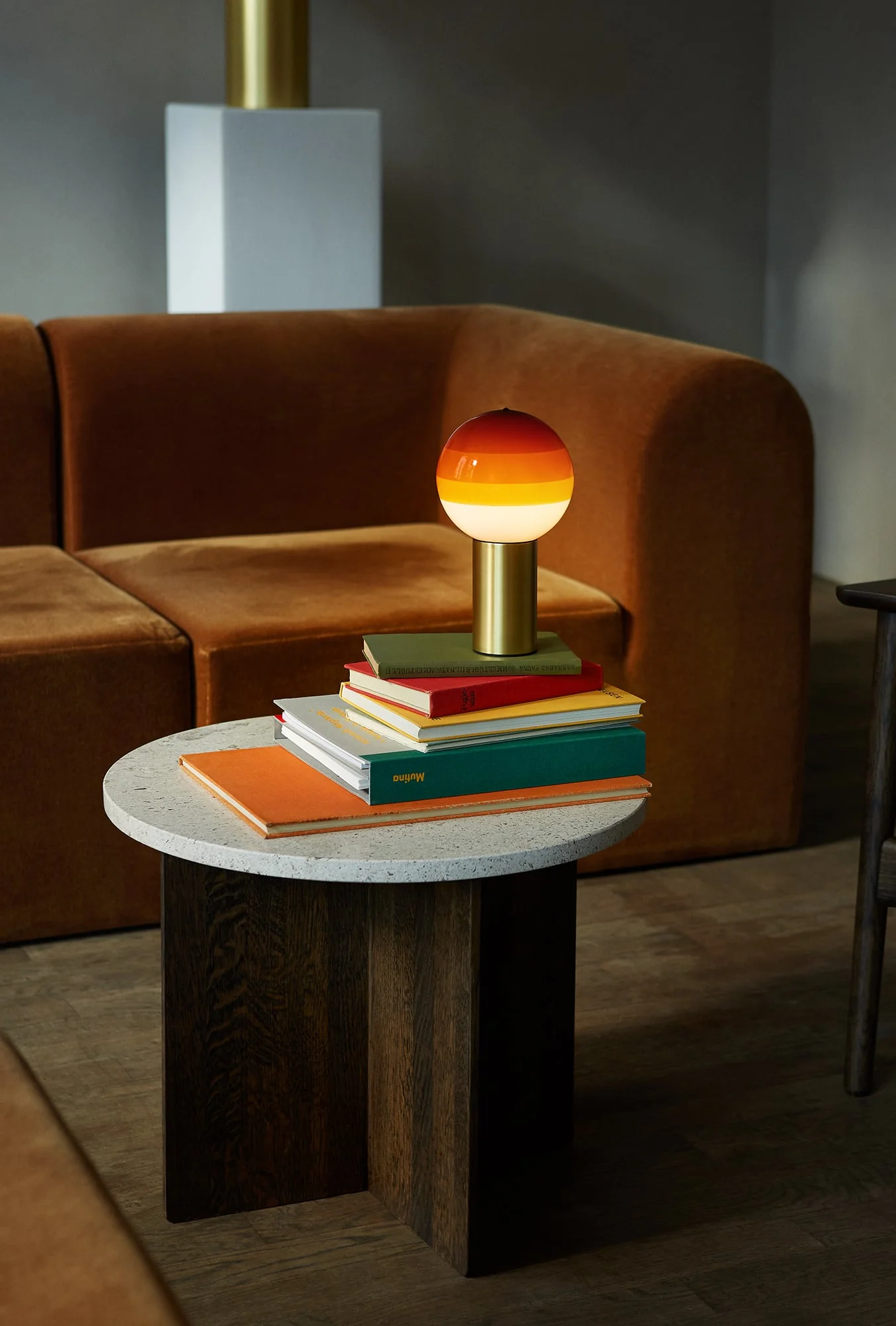 Lampa stołowa DIPPING burgundowy ze złotą podstawą - Image 3