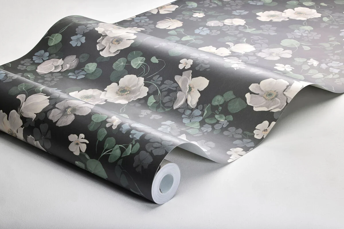 Tapeta flizelinowa papierowa z roślinnym wzorem ENCHANTING FLOWER ciemnoszary z białym - Image 3