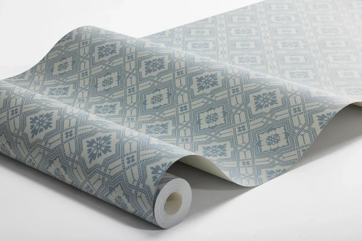 Tapeta flizelinowa papierowa z geometrycznym wzorem FRIEDRICH niebieski z białym - Image 3