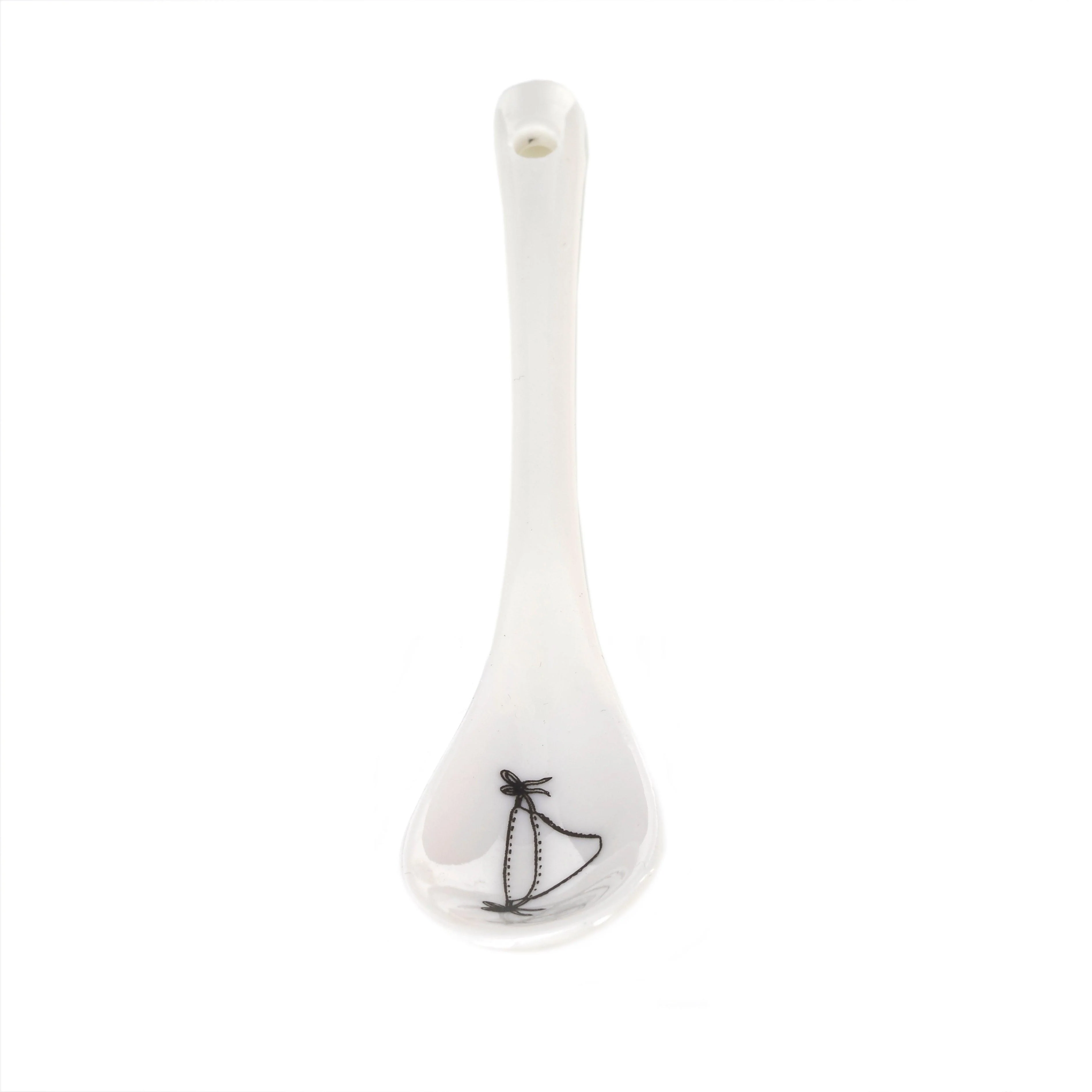 Zestaw filiżanek UNDRESSED biała porcelana - Image 12
